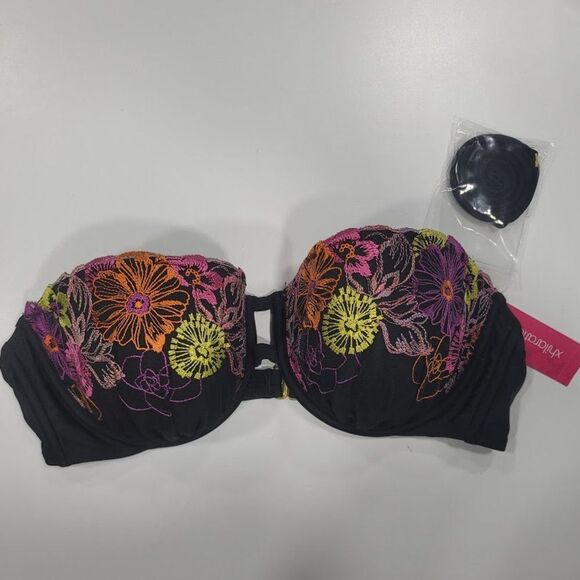 Xhilaration Embroidered Bandeau Bikini Top - Picture 3 of 7